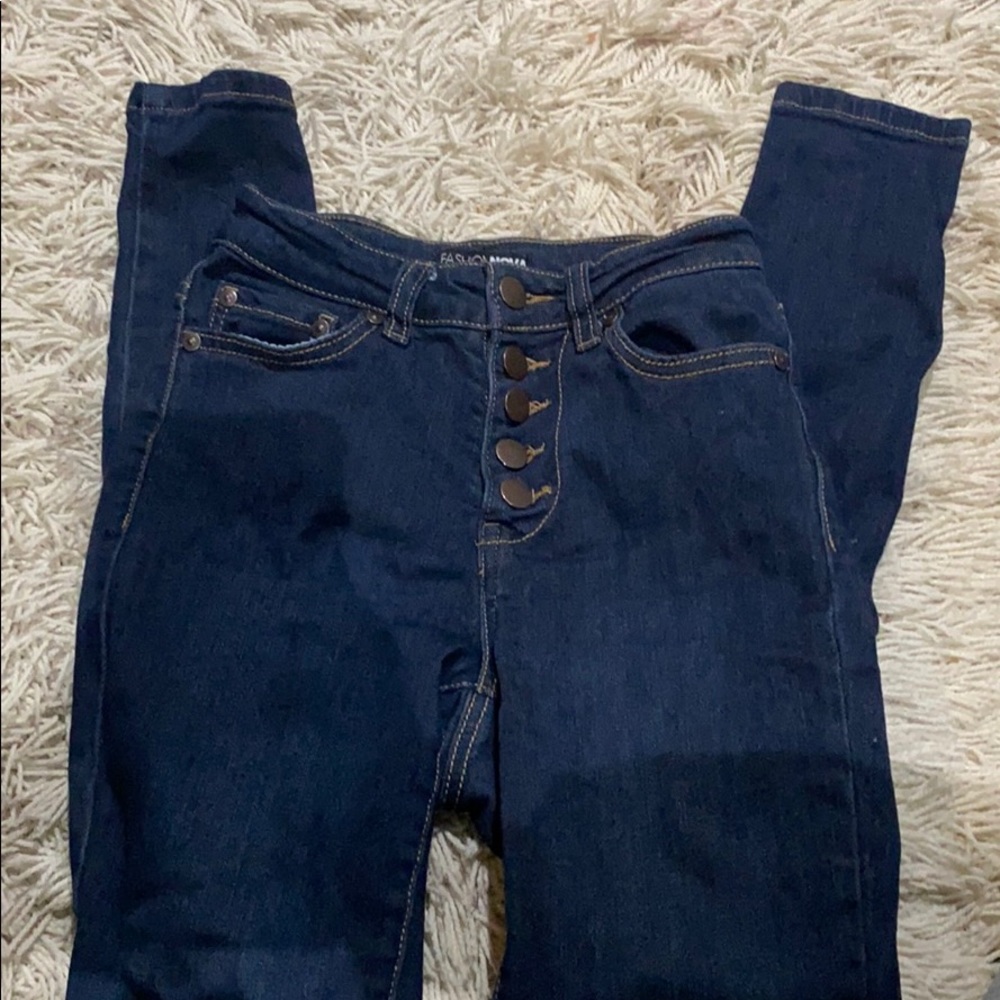 Skinny jeans